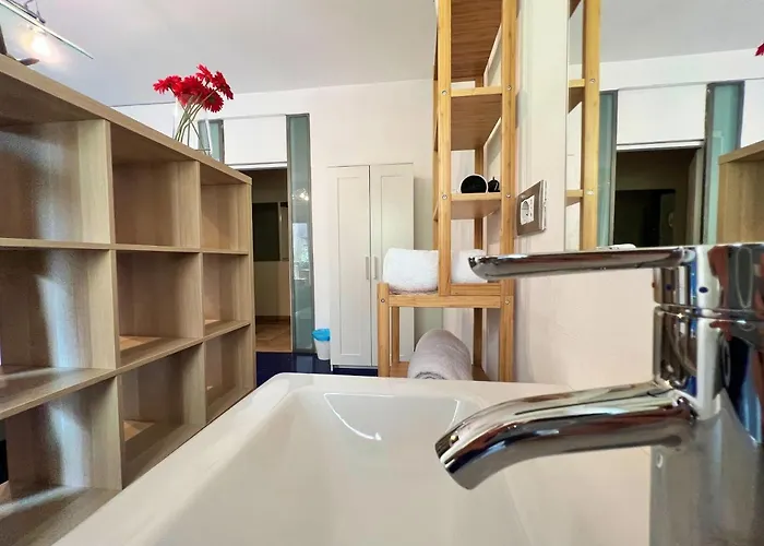 Bed and Breakfast Appartme Seveso 40 *