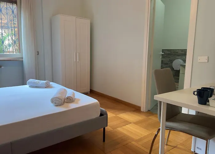 Bed and Breakfast Appartme Seveso 40 *